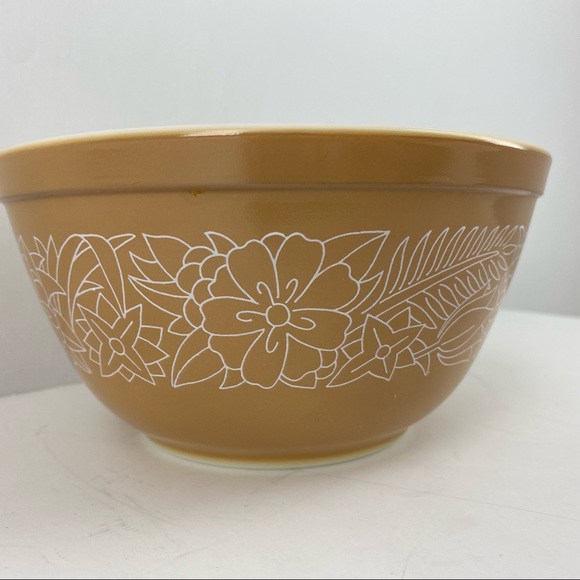Vintage PYREX••Woodland mixing bowl set of three - Picture 10 of 16